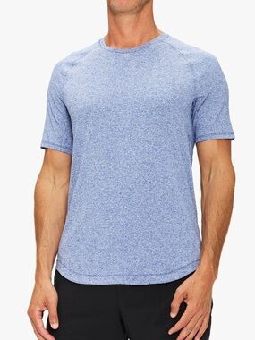 lululemon License to Train short sleeve T shirt